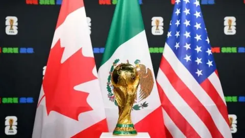 咸宁中院回顾2025年度难忘时刻，李铁案件入选榜单