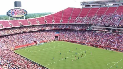 拜仁败北法兰克福，遭遇惨痛失败